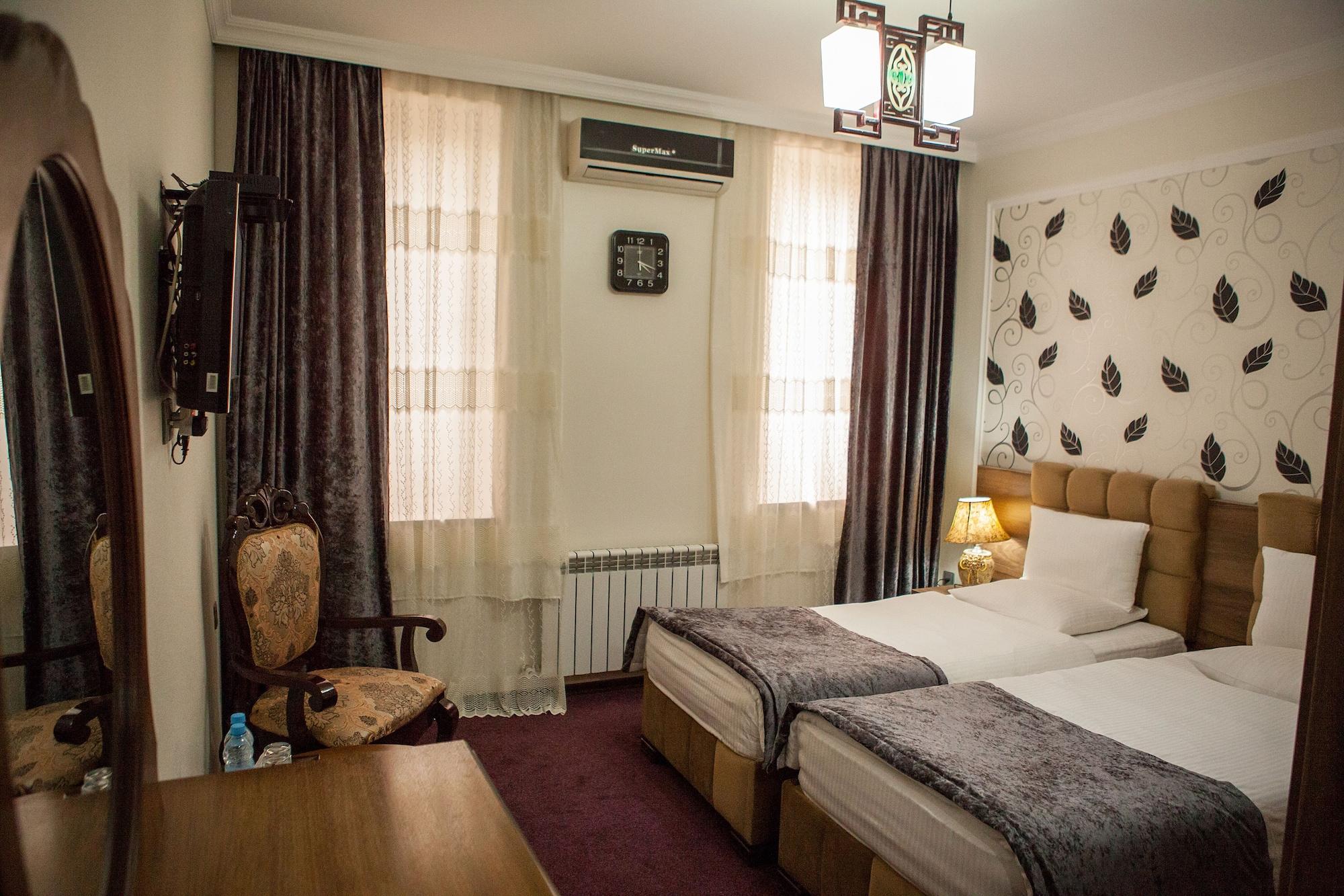 Issam Hotel&Spa Şǝki Exteriér fotografie