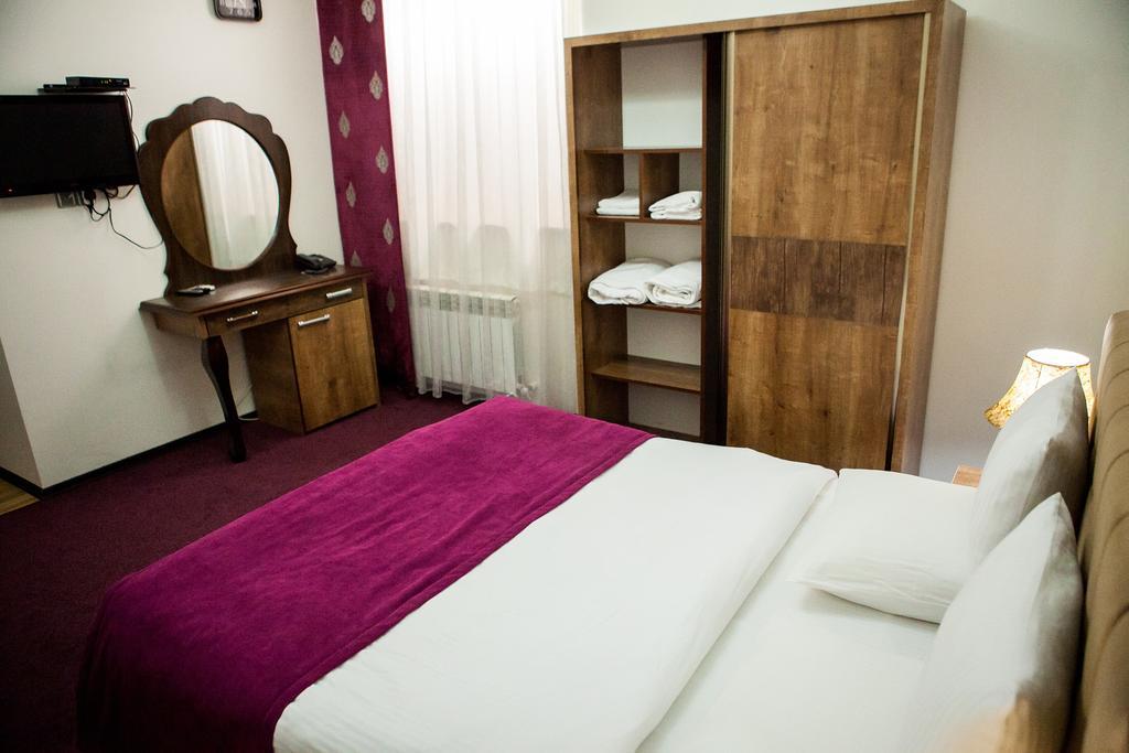 Issam Hotel&Spa Şǝki Exteriér fotografie