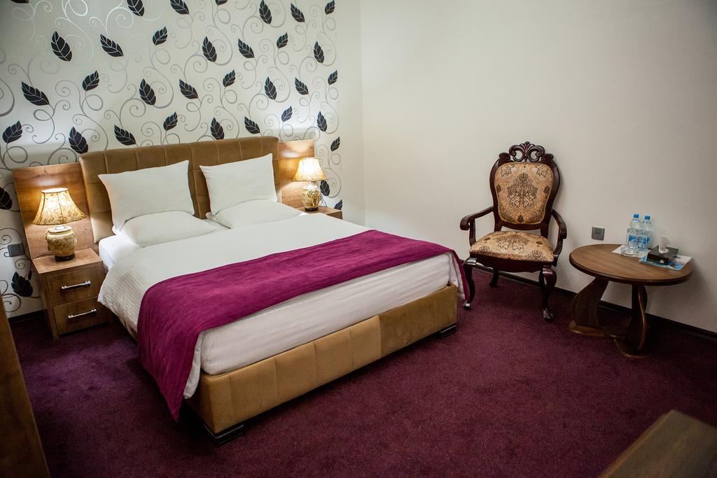 Issam Hotel&Spa Şǝki Exteriér fotografie