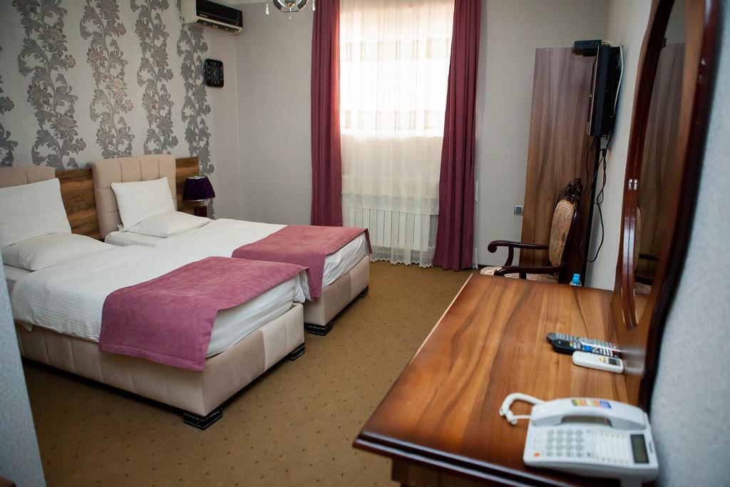 Issam Hotel&Spa Şǝki Exteriér fotografie