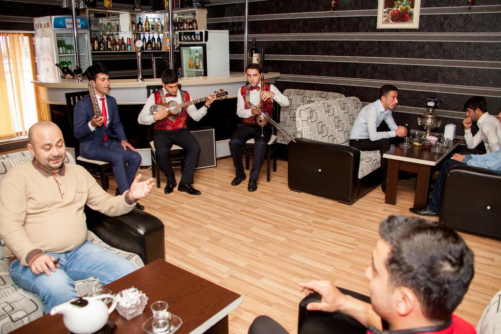 Issam Hotel&Spa Şǝki Exteriér fotografie